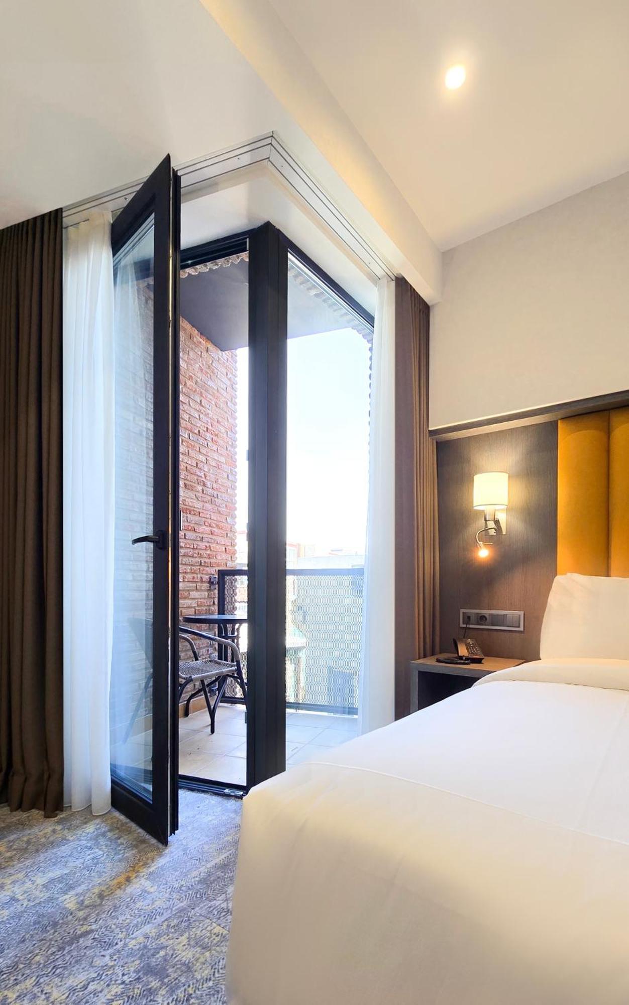 Griffin Hotel Tbilisi Eksteriør bilde