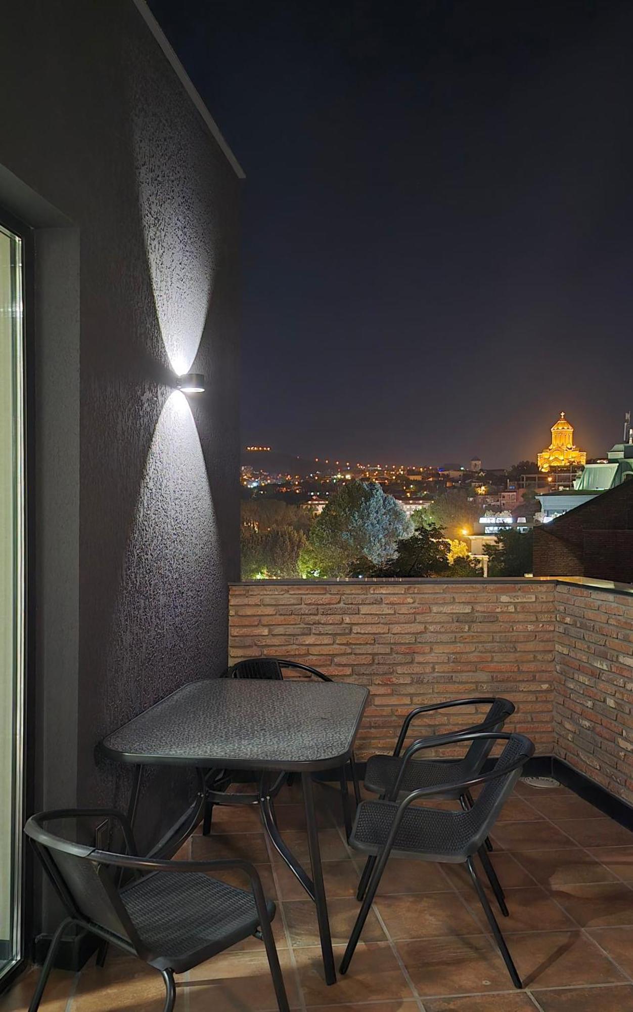 Griffin Hotel Tbilisi Eksteriør bilde